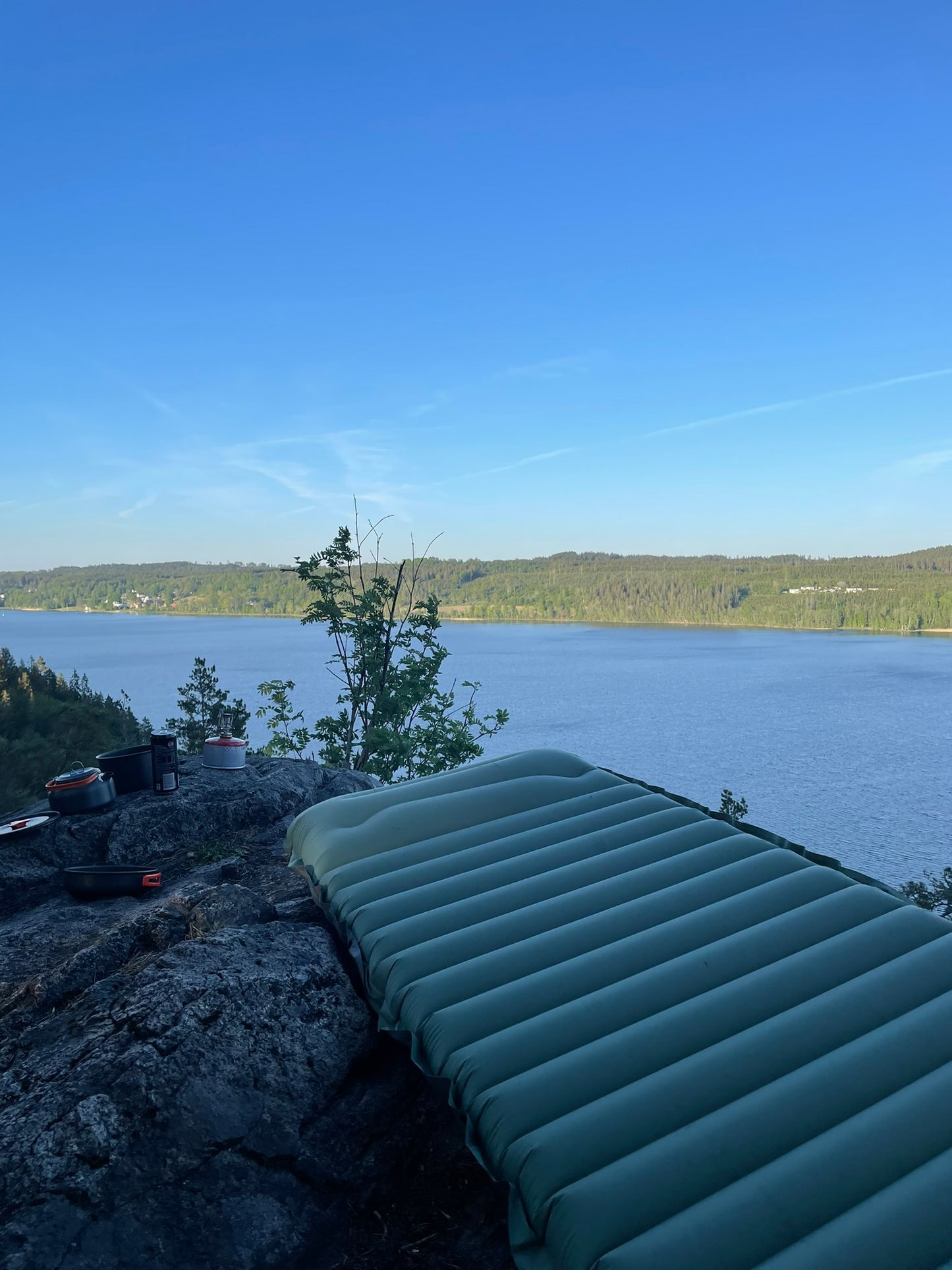 Luftmadrass Camping - Inbyggd pump