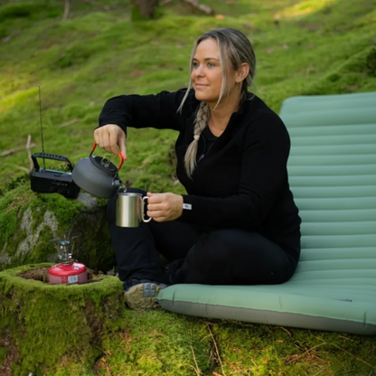 Luftmadrass Camping - Inbyggd pump
